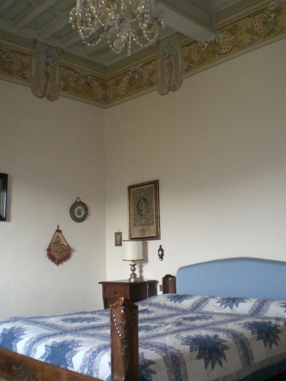 Villa Storica Di Majano 바뇨아리폴리 객실 사진